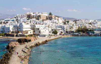 Έ&nu;&alpha; &mu;&iota;&kappa;&rho;ό &delta;&iota;&alpha;&mu;ά&nu;&tau;&iota; &tau;&omega;&nu; &Kappa;&upsilon;&kappa;&lambda;ά&delta;&omega;&nu;