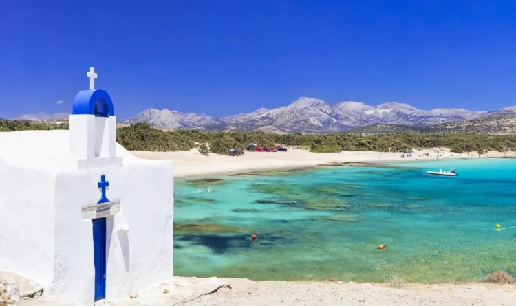 Η παράλια που σε κάνει αμέσως να καταλάβεις πως είσαι στην Ελλάδα