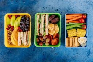 Καλοκαιρινές ιδέες για να βάλεις στο lunch box της δουλειάς σου